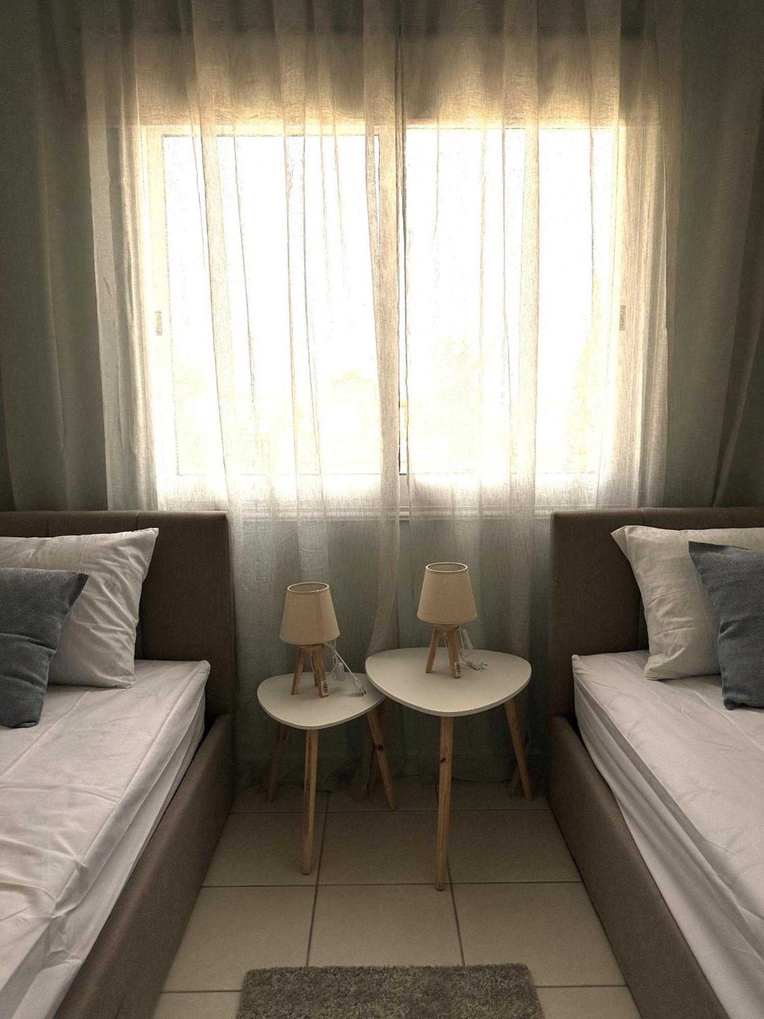 H&O Golden Sun Suite بافوس المظهر الخارجي الصورة